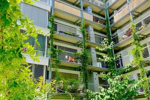 Moderne 3-Zimmer Dachgeschosswohnung mit Dachterrasse
