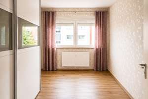 Großzügige 4-Zimmer-Wohnung mit Balkon, Garage  in ruhiger Lage von Münster Hiltrup – Die vollständige Adresse der Immobilie erhältst du vom Anbieter., 48165 Hiltrup-West, Münster – Vorschaubild 6