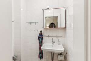 Property thumbnail 12