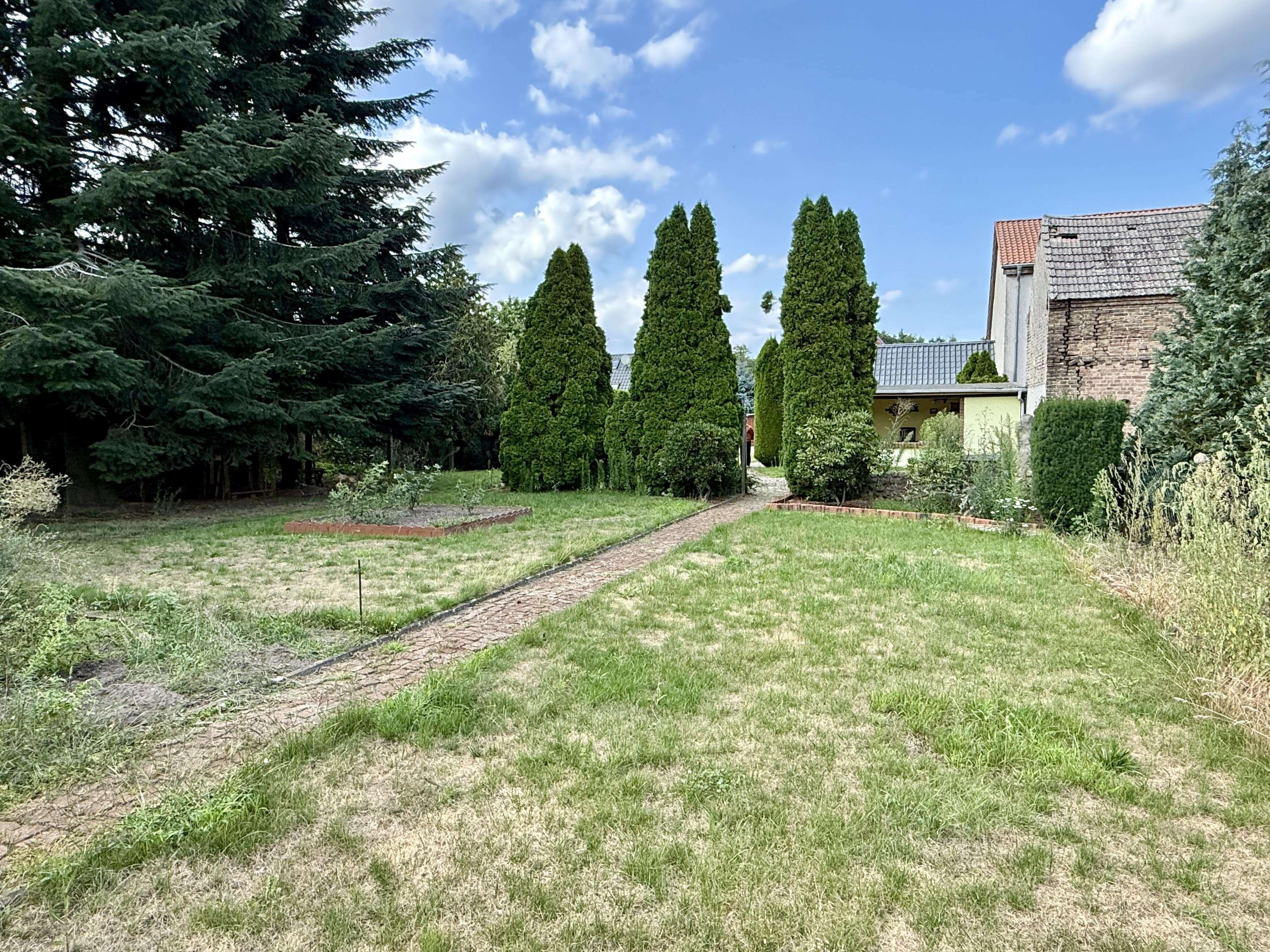 Familienheim mit großen Grundstück in Deetz, Anhalt Bitterfeld Kreis – Bild 2