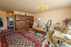 3-Zimmer Wohnung mit Tiefgaragenstellplatz und Balkon – Jahnstraße 28, 72762 Reutlingen-Mitte, Reutlingen – Vorschaubild 6