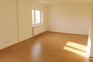 Schöne 3 Zimmer Wohnung in Salzgitter Lebenstedt – Christian-Willmer-Straße 4, 38226 Lebenstedt, Salzgitter – Vorschaubild 3