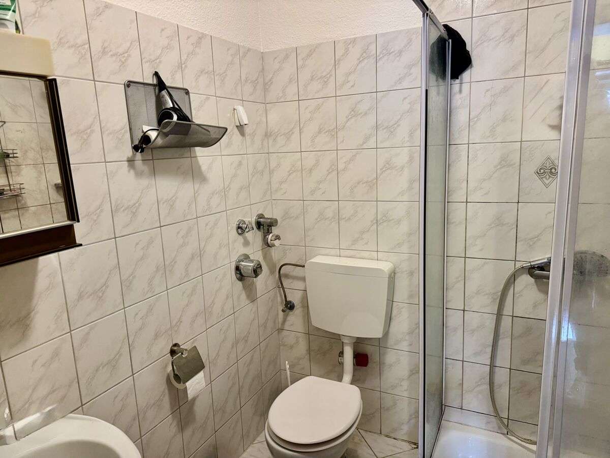 Immobilie in Oberursel - Attraktive Eigentumswohnung
mit Balkon, zwei Stellplätzen und solider Mieteinnahme - Bild 1