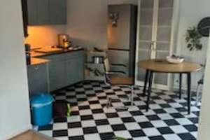 Wohnen mit Charakter: 2-Zimmer-Wohnung in Düsseldorf-Oberbilk – 40227 Oberbilk, Düsseldorf – Vorschaubild 2
