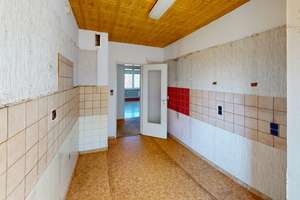 Großzügiges Wohnen im Frauenland – 5 Zimmer mit Loggia und Tiefgarage – Die vollständige Adresse der Immobilie erhältst du vom Anbieter., 97074 Frauenland, Würzburg – Vorschaubild 3