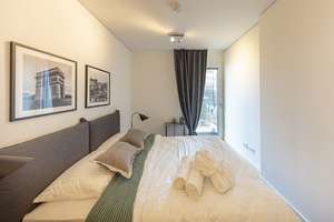 Win Win - 3 Zi. Wohnung mit Rheinblick im Medienhafen – Die vollständige Adresse der Immobilie erhältst du vom Anbieter., 40221 Hafen, Düsseldorf – Vorschaubild 3