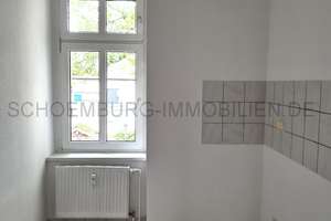 VIDEO - Wohnen in Parklage. hübsche 3-Zimmer-Wohnung mit LAMINAT & WANNENBAD. STELLPLATZ möglich ... – Ossietzkystr. 58, 4347 Schönefeld-Abtnaundorf, Leipzig – Vorschaubild 10