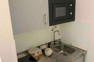 Möbliertes 1-Zimmer-Studio mit privater Terrasse | Unterbilk | sofort frei – Edith-Fürst-Straße 40, 40219 Unterbilk, Düsseldorf – Vorschaubild 6