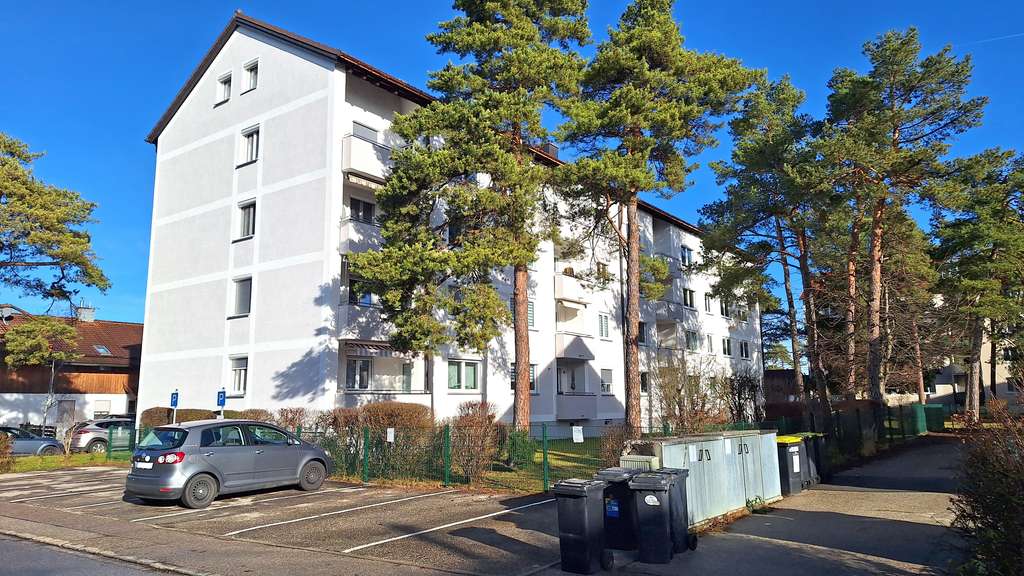 Immobilie in Wolfratshausen - Praktische 3-Zi-WHG im ruhigen Stadtteil Farchet - Bild 1