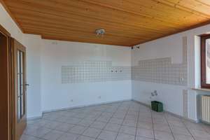 Großzügige, helle Wohnung im Grünen! – Die vollständige Adresse der Immobilie erhältst du vom Anbieter., 85049 West, Ingolstadt – Vorschaubild 6