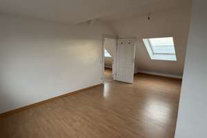 Zentrale 3,5-Zimmer-Maisonette in Essen mit Balkon, 2 Bädern & viel Platz – Steeler Straße 167, 45138 Südostviertel, Essen – Vorschaubild 11