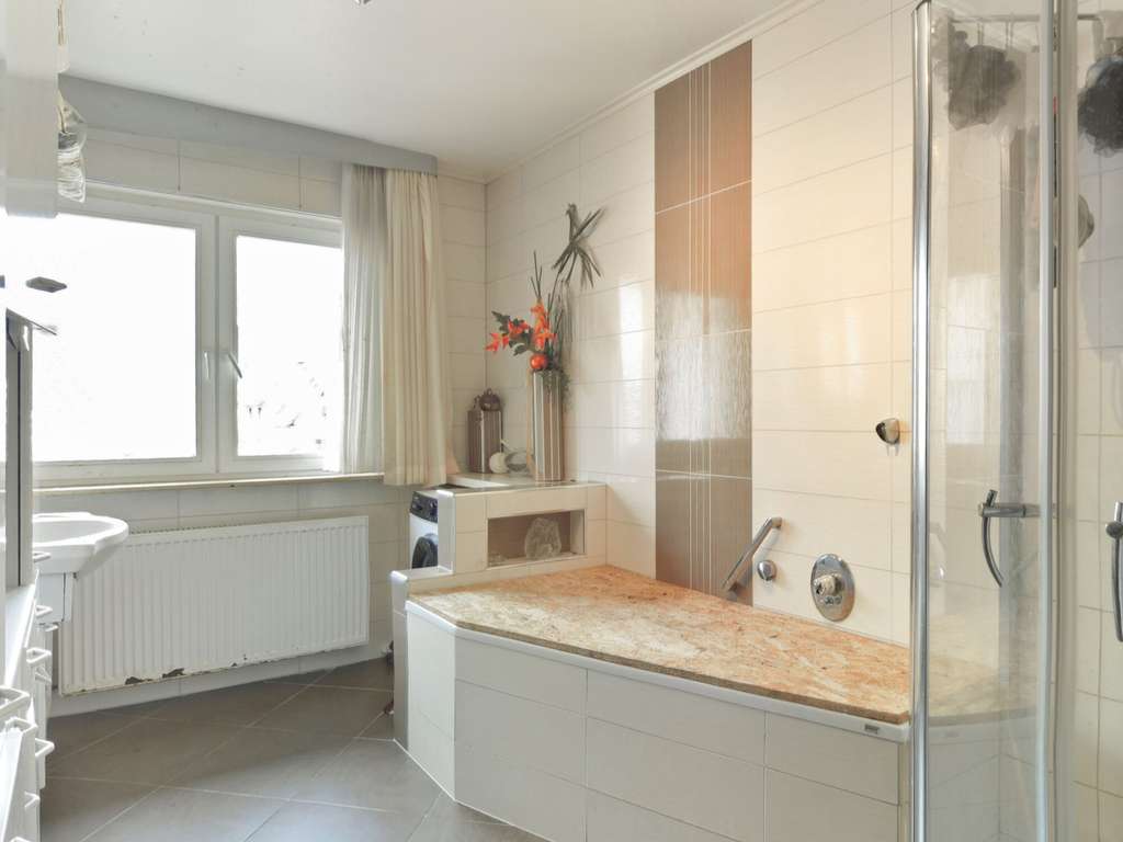 Immobilie in Collenberg - Kapitalanlage – Mehrfamilienhaus mit Renditepotenzial und Perspektive - Bild 3