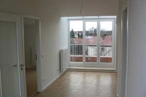 Helle, modernisierte 2-Zi-Whg mit zwei Balkonen und Stellplatz – Die vollständige Adresse der Immobilie erhältst du vom Anbieter., 85748 Garching bei München – Vorschaubild 2