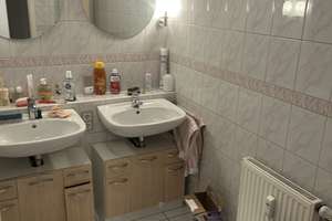 Zentrale 3-Zimmer Wohnung mit Terrasse und kleinem Garten  im schönen Stadtteil Pfersee ! – Stadtberger Straße 72a, 86157 Pfersee-Nord, Augsburg – Vorschaubild 5