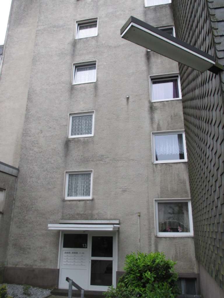 Immobilie in Radevormwald - Vermietete 3 Zi.-ETW + 1 KFZ-Stellplatz in Radevormwald - Bild 2