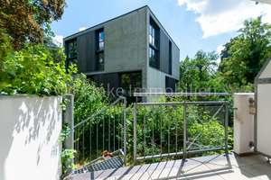 Blasewitz - familienfreundliche 4-Zimmer-Wohnung über 2 Etagen in exklusiver Villenlage – 1309 Blasewitz (Stadtteil), Dresden – Vorschaubild 17