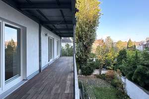 Modern, Lichtdurchflutet, Großzügig: 4-Raum-Wohnung mit Sonnenbalkon – Die vollständige Adresse der Immobilie erhältst du vom Anbieter., 40547 Oberkassel, Düsseldorf – Vorschaubild 11