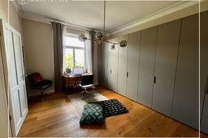4-Zimmer-Luxus Apartment mit Blick auf den Marienplatz – Die vollständige Adresse der Immobilie erhältst du vom Anbieter., 70180 Lehen, Stuttgart – Vorschaubild 9