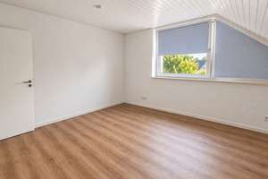 modernisiertes freistehendes Einfamilienhaus mit 133 m² Wohnfläche in Krefeld-Traar mit Wärmepumpe – 47802 Traar, Krefeld – Vorschaubild 18
