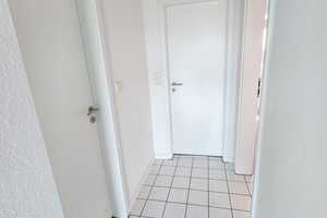 Gemütliche 2-Zimmer-Dachgeschosswohnung mit Dachterrasse im gepflegtem Altbau-Mehrfamilienhaus – Mönchengladbach – Vorschaubild 18