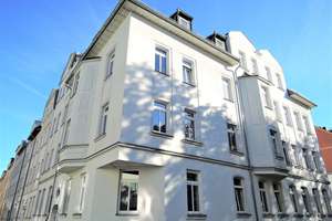 Sonniger Rückzugsort: vermietete 2-Raum-Wohnung mit Südbalkon und Einbauküche – Die vollständige Adresse der Immobilie erhältst du vom Anbieter., 9126 Gablenz, Chemnitz – Vorschaubild 1