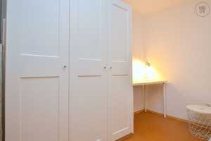 Modern möbliertes 2-Zimmer- Apartment mit WLAN direkt in der Altstadt von Nürnberg – Nürnberg – Vorschaubild 10