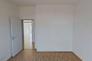 Über den Dächern: 2-Zimmer-Wohnung in der Endetage mit Balkon – sofort verfügbar! – Papenkamp 6, 30539 Bemerode, Hannover – Vorschaubild 6
