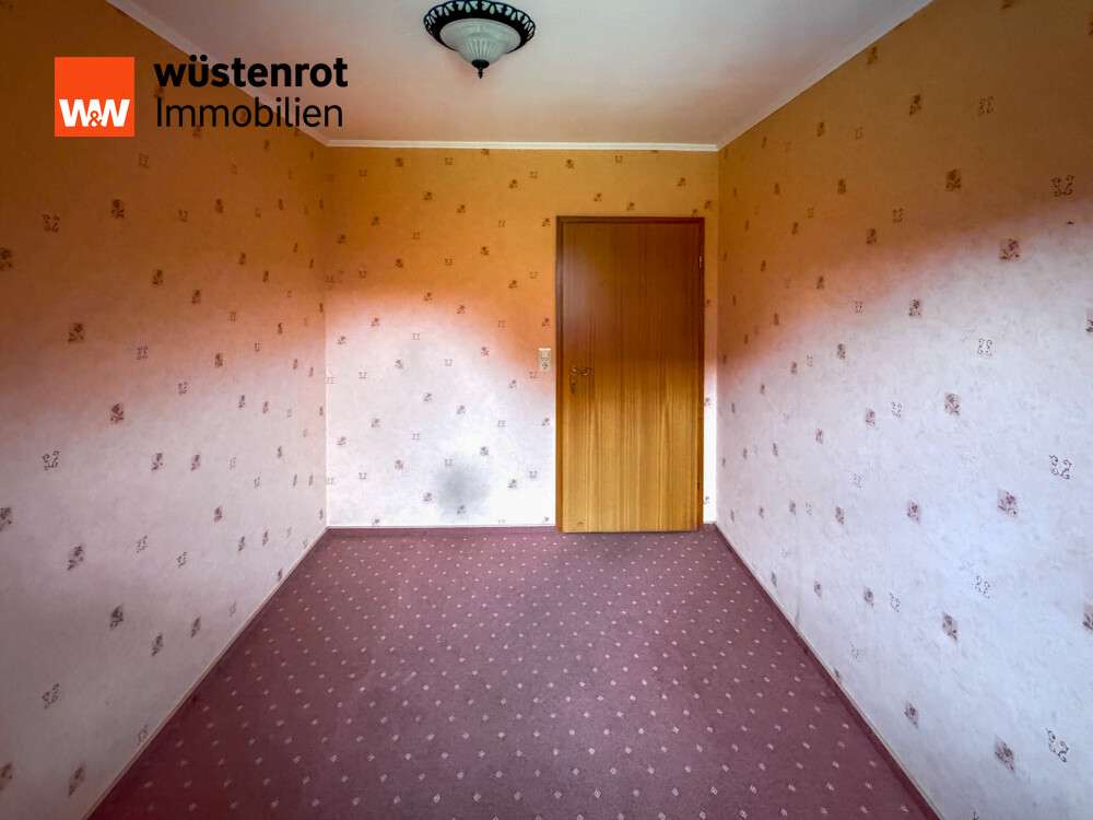 Immobilie in Risum-Lindholm - Ihr neues Zuhause in Risum-Lindholm: Komfortables Einfamilienhaus, das nur auf Ihre Wohnideen wartet - Bild 2