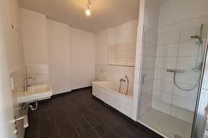 Einziehen und wohlfühlen - Dachausbau in ruhiger Lage - Sofort bezugsfrei – Kuckhoffstraße 68, 13156 Niederschönhausen, Berlin – Vorschaubild 8