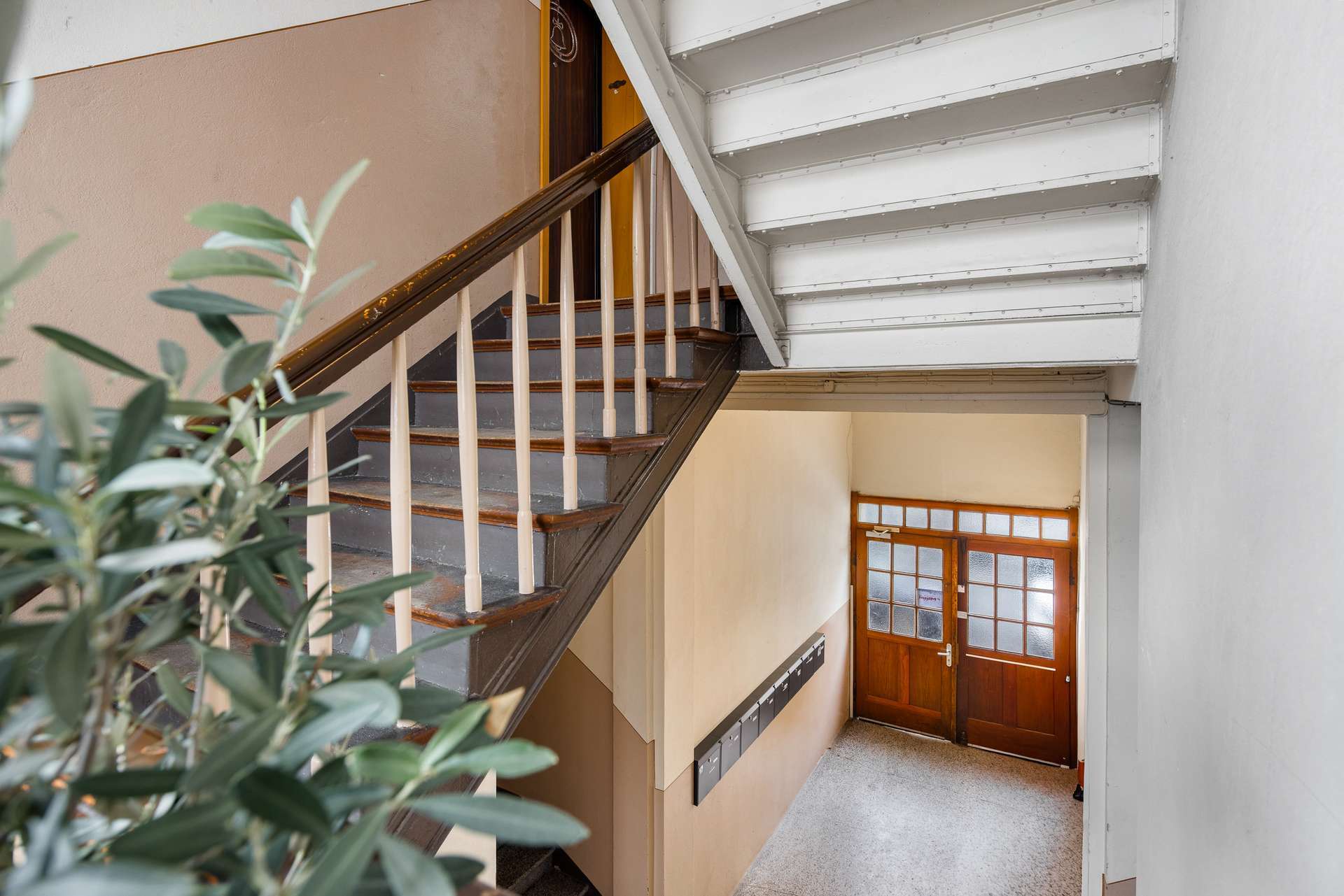 Südstadt Hannover – Vermietete 2,5-Zimmer-Wohnung im Einzeldenkmal mit Entwicklungspotenzial, Hannover – Bild 3