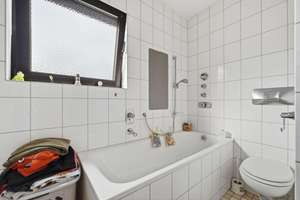 *RESERVIERT*Gepflegtes Zweifamilienhaus in Essen-Schonnebeck –2getrennte Einheiten,ideal für Anleger – Die vollständige Adresse der Immobilie erhältst du vom Anbieter., 45309 Kray, Essen – Vorschaubild 9