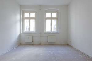 Bezugfrei: Helle Wohnung mit Balkon zur individuellen Neugestaltung – Isländische Str. 2, 10439 Prenzlauer Berg, Berlin – Vorschaubild 11