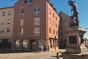 WG-Neugründung im Herzen Augsburgs – Zimmer mit Rathausblick