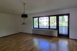 Großzügige 3-Zimmer-Wohnung mit zwei Balkonen in ruhiger Lage von München-Moosach – Caubstraße 17, 80993 Alt-Moosach, München – Vorschaubild 2