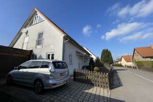 Familienfreundliche Doppelhaushälfte mit gemütlichem Garten in ruhiger Lage – Die vollständige Adresse der Immobilie erhältst du vom Anbieter., 4519 Rackwitz – Vorschaubild 3