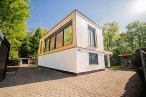 Erstbezug, direkter Waldzugang & Design: freistehendes Haus mit 7 Stellplätzen und Luxus-Ausstattung – Dorstener Str. 376c, 44809 Hofstede, Bochum – Vorschaubild 2