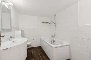 IHR RAUMWUNDER IN SEENÄHE 3-4 Zimmer + 3 Gästeräume + Wellness + Aufstockungsgenehmigung – Die vollständige Adresse der Immobilie erhältst du vom Anbieter., 13507 Tegel, Berlin – Vorschaubild 12