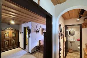 Luxuriöses Landhaus (DHH) *** 3 Bäder, offener Kamin, Sauna, Schwimmbad und großer Garten in Toplage – Die vollständige Adresse der Immobilie erhältst du vom Anbieter., 83246 Unterwössen – Vorschaubild 11