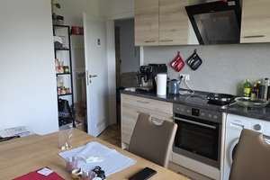 Charmante grosse  Dachgeschosswohnung/ BILK   - Nähe HHU - Zwei Zimmer + Wohnküche – Die vollständige Adresse der Immobilie erhältst du vom Anbieter., 40233 Bilk, Düsseldorf – Vorschaubild 6