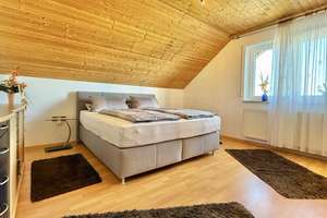 Großzügig, gepflegt, energieeffizient – Stilvolles Einfamilienhaus in begehrter Lage – Die vollständige Adresse der Immobilie erhältst du vom Anbieter., 73434 Fachsenfeld, Aalen – Vorschaubild 8