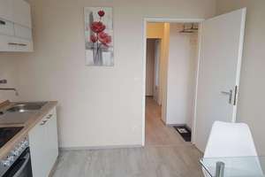 Gemütliche, vollständig möblierte Wohnung mit Balkon – Steeler Str. 482, 45276 Steele, Essen – Vorschaubild 3