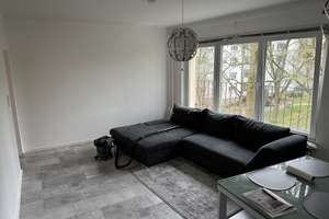     Hochwertig modernisierte 2,5-Zimmer-Wohnung mit EBK, Fahrstuhl, Balkon & Blick ins Grüne – Wilseder-Berg-Straße 7, 28329 Gartenstadt Vahr, Bremen – Vorschaubild 5