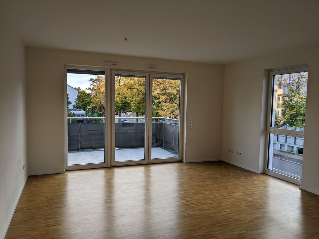 Hochwertig ausgestattete, neuwertige 2ZimmerWohnung mit zwei Balkonen und EBK in Speyer