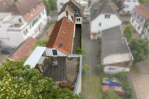 Invest mit Entwicklungspotential - Historisches 4-Parteien Haus mit Anbau und kleiner Gewerbeeinheit – Die vollständige Adresse der Immobilie erhältst du vom Anbieter., 64291 Arheilgen, Darmstadt – Vorschaubild 5