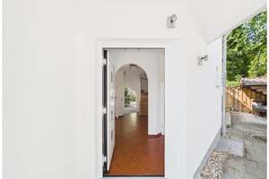 CHARMANTES EINFAMILIENHAUS IM BEGEHRTEN MÜNCHEN-OBERMENZING – Die vollständige Adresse der Immobilie erhältst du vom Anbieter., 81247 Obermenzing, München – Vorschaubild 5