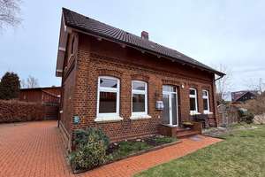 RESERVIERT - Einfamilienhaus mit Potenzial und Garten in ruhiger Lage in Kirchwerder