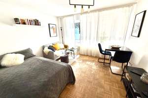Nomen est Omen!
Ihre 1 Zimmer Wohnung am Englischen Garten! – Die vollständige Adresse der Immobilie erhältst du vom Anbieter., 80539 Schwabing-Ost, München – Vorschaubild 8