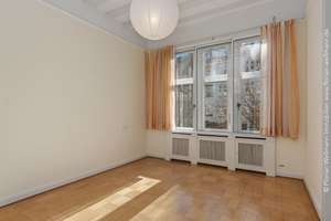 Bremen -  Barkhof | Atemberaubende Hochparterre-Wohnung mit vielen historischen Ausstattungselemente – Die vollständige Adresse der Immobilie erhältst du vom Anbieter., 28209 Barkhof, Bremen – Vorschaubild 8