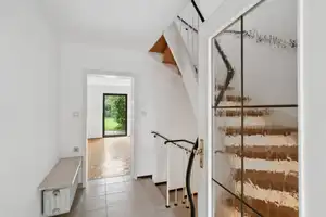 Reihenendhaus in Bestlage mit schönem, eingewachsenem Garten – Ebersberg (Kreis) – Vorschaubild 5