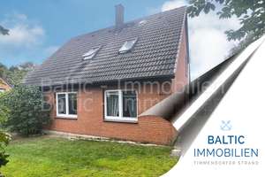 Einfamilienhaus mit ELW. – Die vollständige Adresse der Immobilie erhältst du vom Anbieter., 23714 Malente – Vorschaubild 1